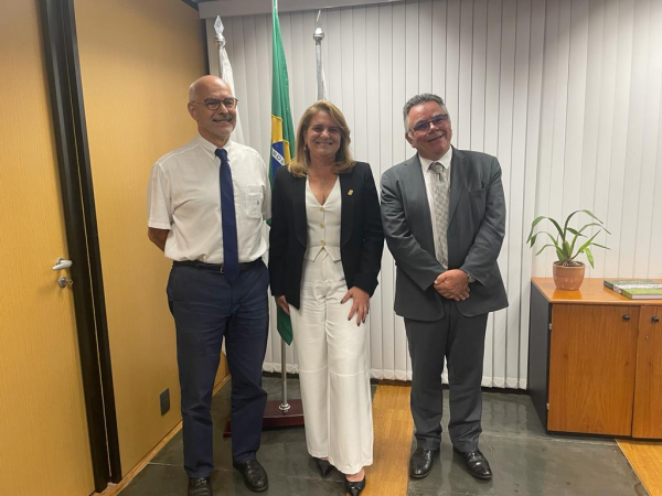 Rencontre avec Silvia Fonseca S. Massruhá, Présidente de l'Embrapa à Brasília